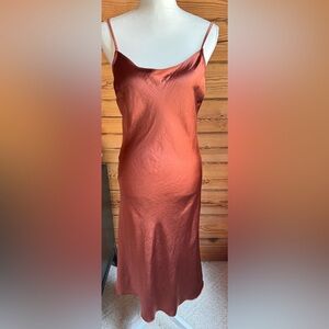 Mimi & Dottie Sleek Satin Midi Slip Dress in Rust size Medium w spaghetti strap